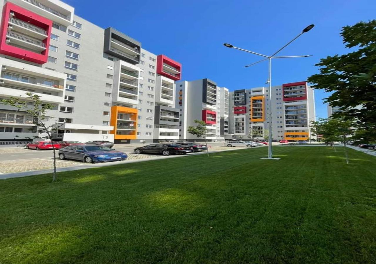 Apartament Gabriella'S Home Oradea Exterior foto